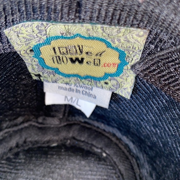 Frayed Flower Hat - Picture 4 of 4